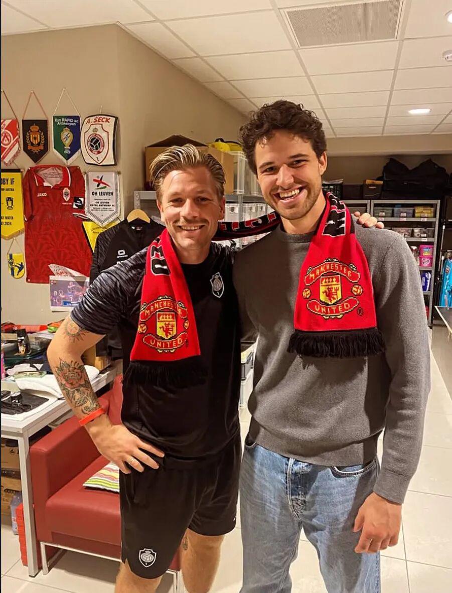 故此, 而且, 罗马诺证实