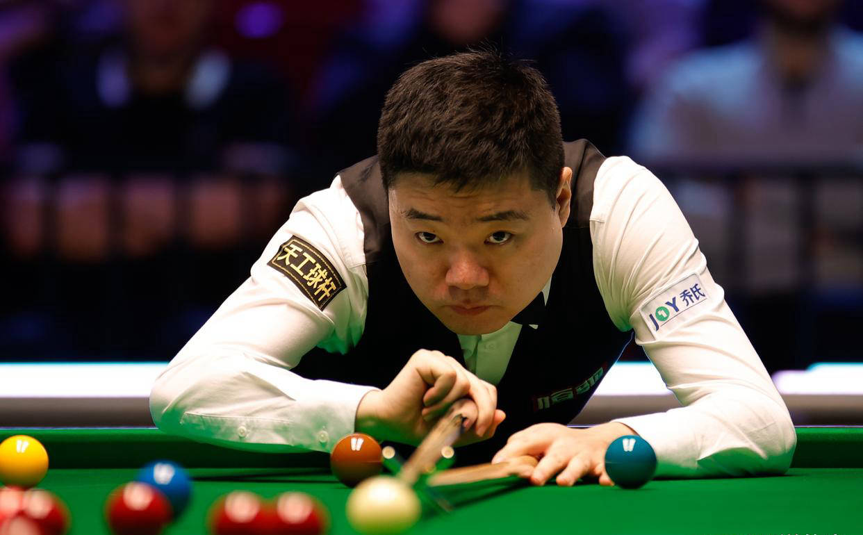 丁俊晖在冒, 选手 丁俊晖在冒, 选手